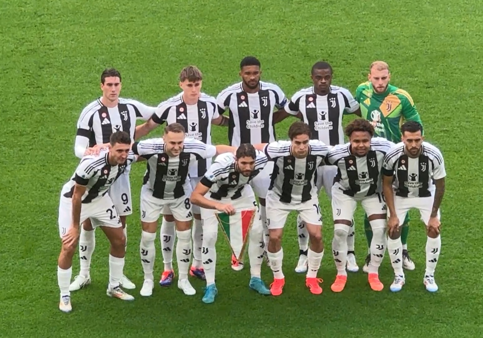 甚至以部分 甚至以部分